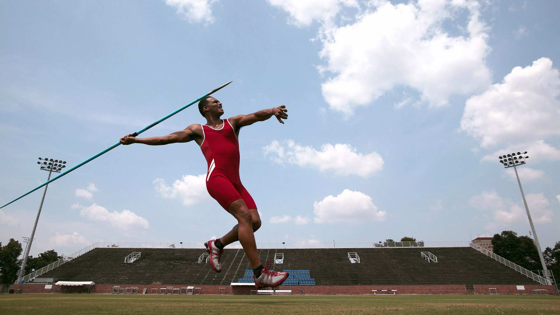 开云体育登录-冰火交响曲，德约科维奇的双重绝杀与不朽定义