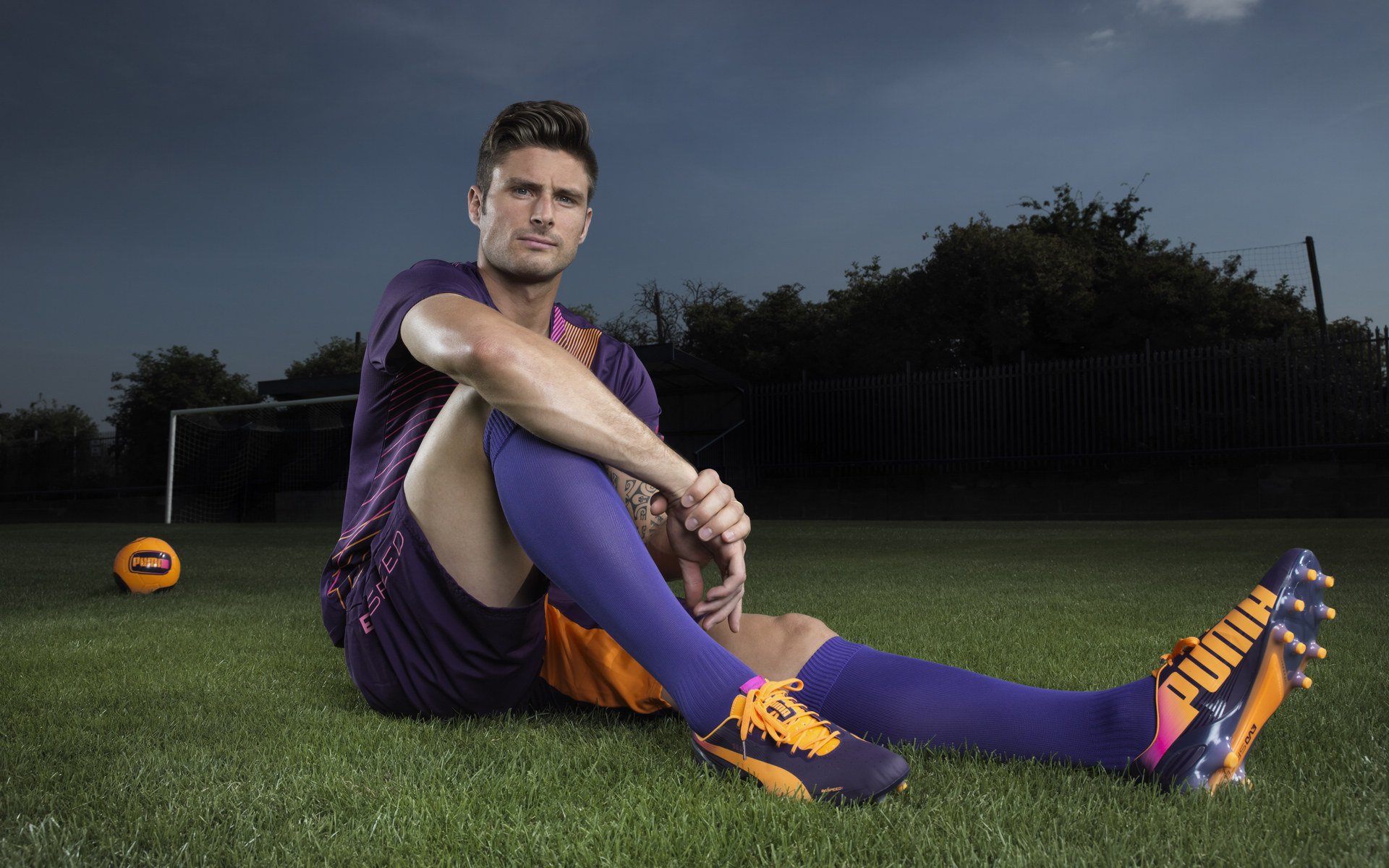 开云APP-胜利的双重奏,当三狮的咆哮遇见六边形战士的传奇