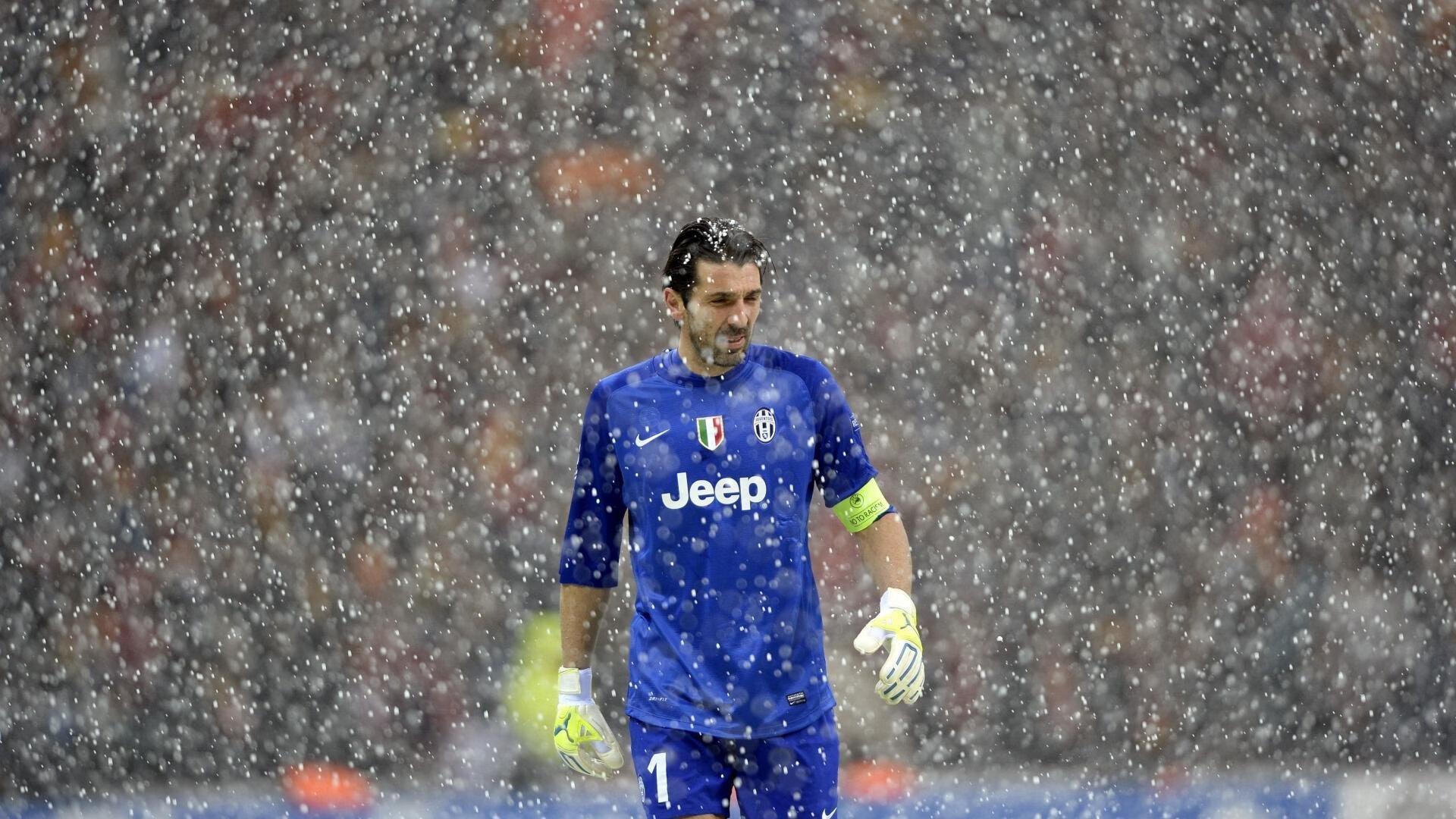 开云在线直播-孤独的灯塔，佩德里如何扛起阿根廷与马赛的沉默之战